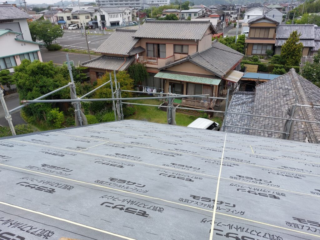 新築工事　御前崎市にて、新築住宅の屋根工事を致しました。