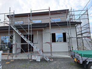 吉田町にて新築住宅、屋根・外壁・樋をガルバリウム鋼板で施工しました。
