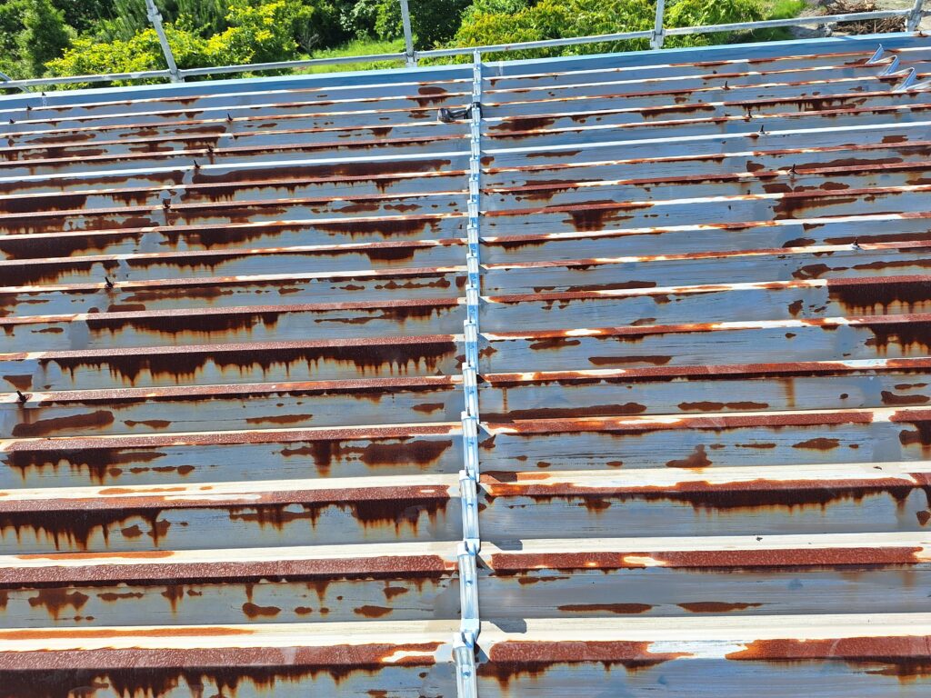 牧之原市にて休憩所屋根雨漏り改修