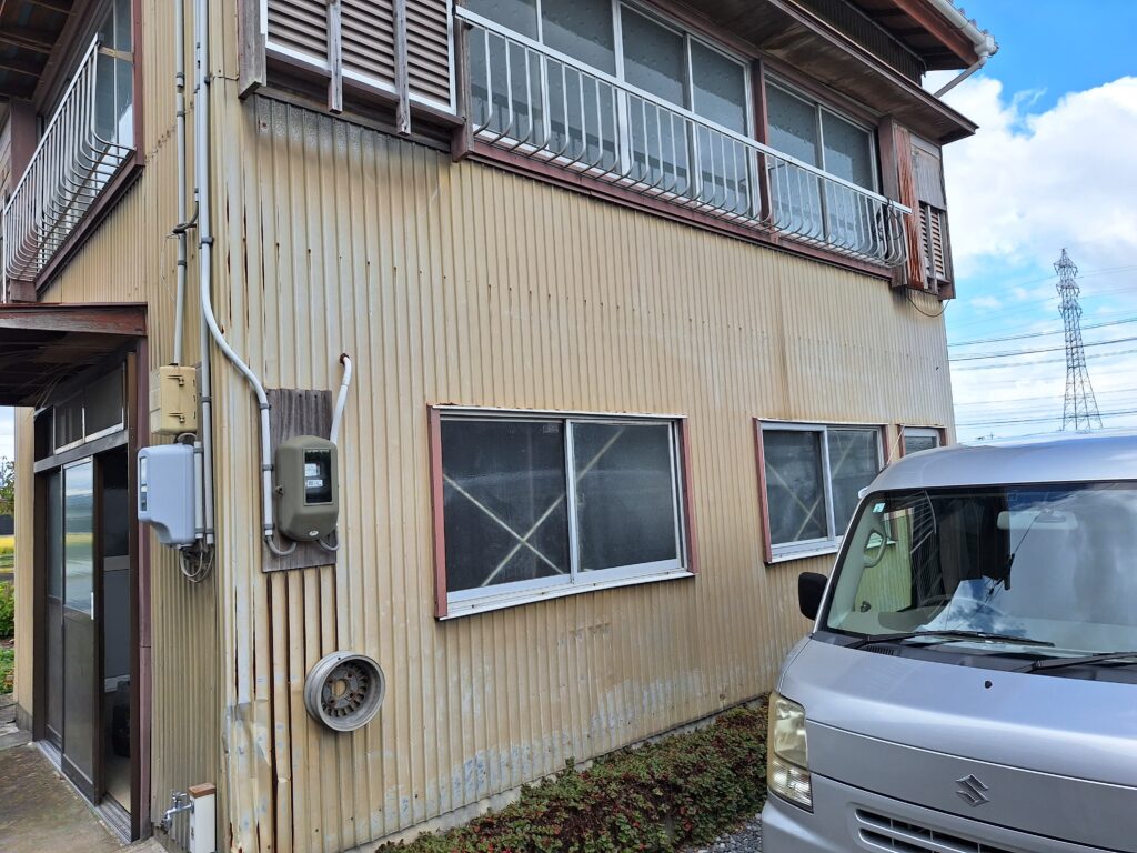 島田市にて、屋根・外壁改修工事です。