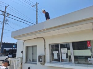 袋井市 工場守衛室パネル取替工事